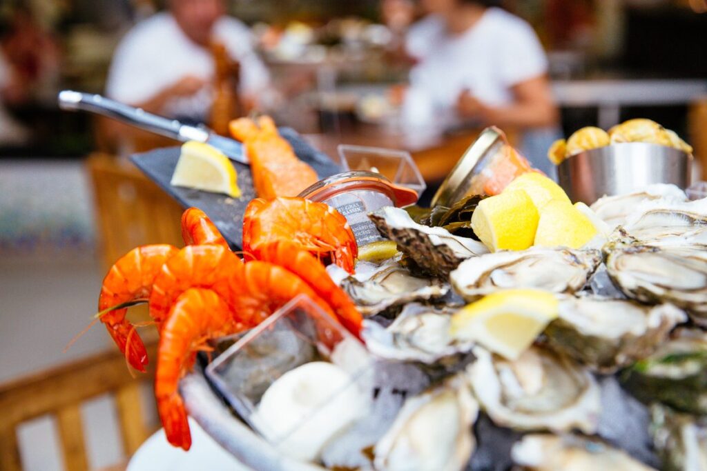 Les marchés du Bassin d'Arcachon - marche arcachon SIBA agence les conteurs 52 - Bassin d'Arcachon