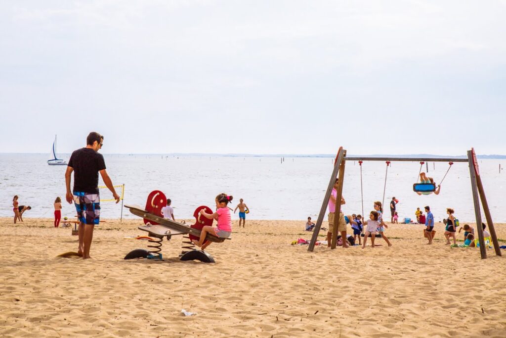 Andernos-les-Bains - Plage du Betey a Andernos les Bains - Bassin d'Arcachon